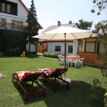 Simply Szallo Hotel Balatonboglár Exterior foto