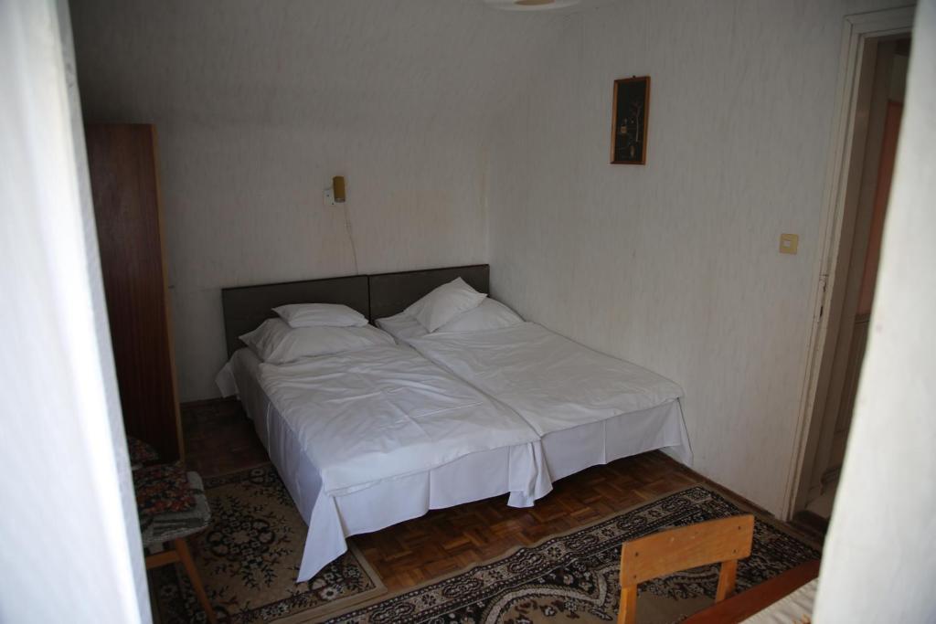 Simply Szallo Hotel Balatonboglár Quarto foto