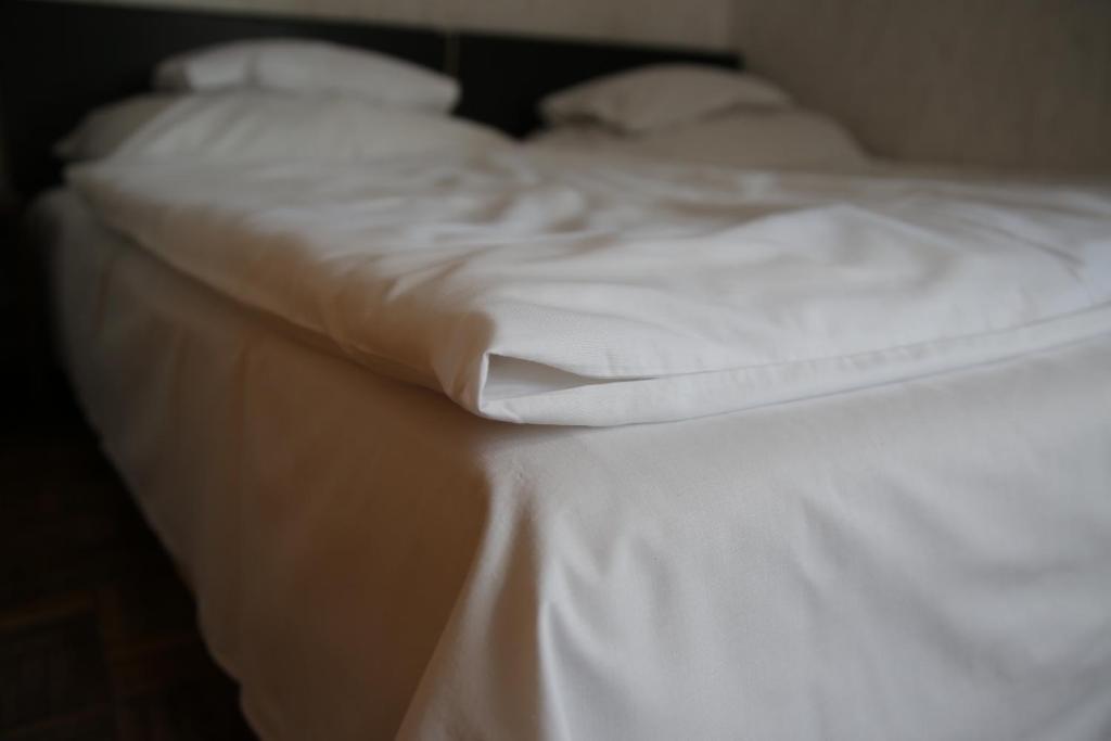Simply Szallo Hotel Balatonboglár Quarto foto